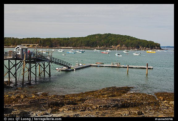 Harbor and Bar Island. Bar Harbor, Maine, USA