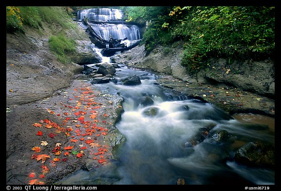 Sable falls in autumn, Pictured Rocks National Lakeshore. Upper Michigan Peninsula, USA (color)