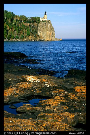 Split Rock lighthouse State Park, afternoon. Minnesota, USA (color)