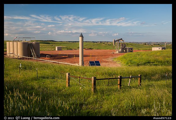 Jack pump. North Dakota, USA