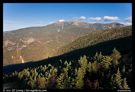 Forests and mountains, Franconia Notch State Park, White Mountain National Forest. New Hampshire, USA (color)