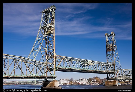 Vertical lift bridge moving upwards. Portsmouth, New Hampshire, USA