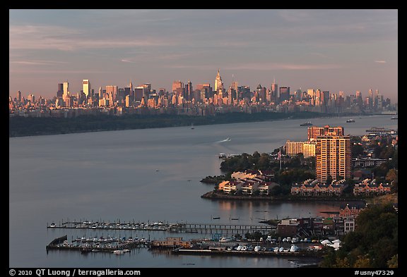 New York City seen from New Jersey, early morning. NYC, New York, USA