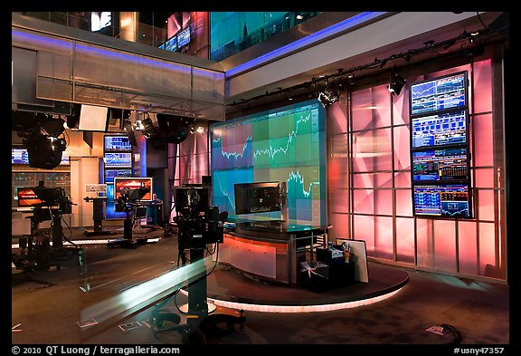Newsroom, Bloomberg building. NYC, New York, USA (color)