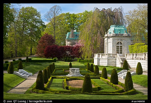 Sunken garden, The Elms. Newport, Rhode Island, USA