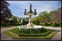 Fountain, The Elms. Newport, Rhode Island, USA