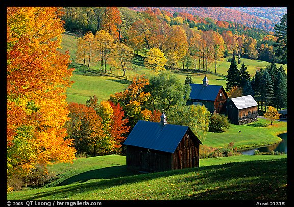 Sleepy Hollow Farm near Woodstock. Vermont, New England, USA (color)
