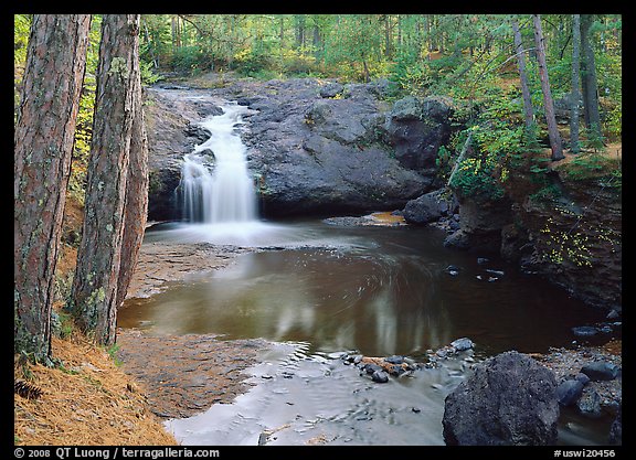 Cascade over rock, Amnicon Falls State Park. Wisconsin, USA (color)