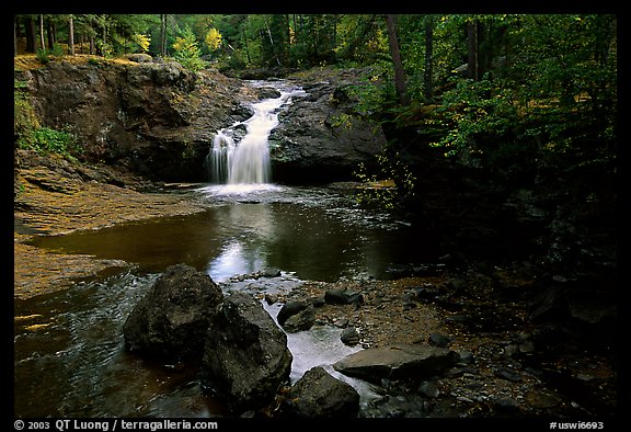 Amnicon Falls State Park. Wisconsin, USA (color)