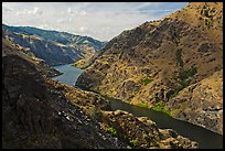 Snake River winding through Hells Canyon. Hells Canyon National Recreation Area, Idaho and Oregon, USA ( color)