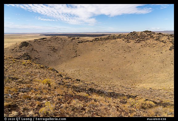 Bear Den Butte cinder cone crater. Craters of the Moon National Monument and Preserve, Idaho, USA (color)