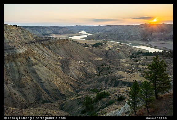 Sunrise over badlands. Upper Missouri River Breaks National Monument, Montana, USA (color)