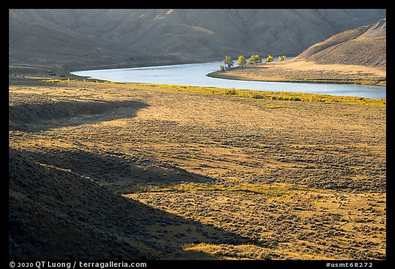 Plain from Hole-in-the-Wall. Upper Missouri River Breaks National Monument, Montana, USA (color)