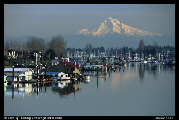 North Portland Harbor, houseboats, and Mt Hood. Portland, Oregon, USA