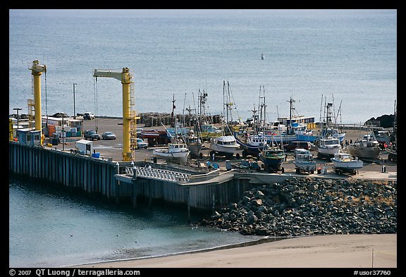 Pier, Port Orford. Oregon, USA (color)