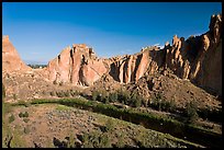 Crooked River and Dihedrals. Smith Rock State Park, Oregon, USA