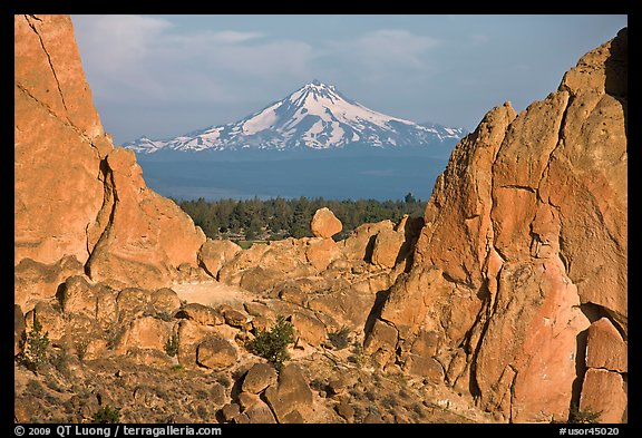 Mt Bachelor seen through Asterisk pass. Smith Rock State Park, Oregon, USA