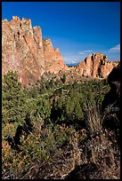 River valley and cliffs. Smith Rock State Park, Oregon, USA