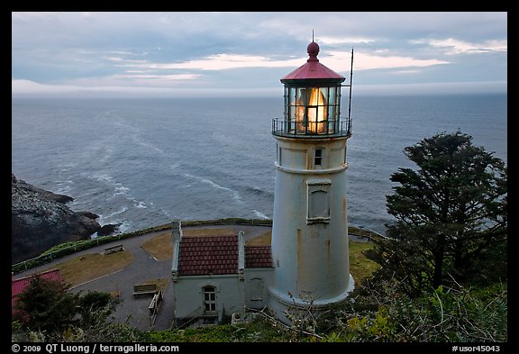 Heceta Head light and ocean,. Oregon, USA (color)