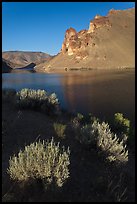 Owyhee Reservoir, Leslie Gulch. Oregon, USA (color)