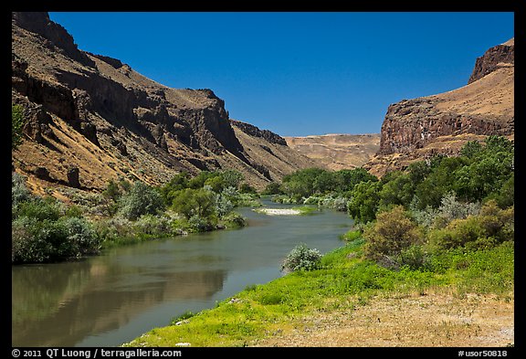 Owyhee River canyon. Oregon, USA (color)