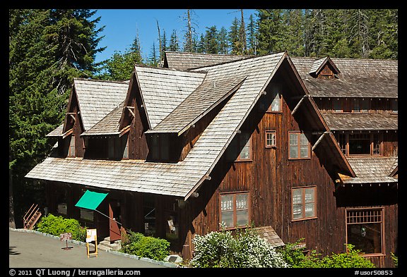 Historic lodge, Oregon Caves National Monument. Oregon, USA