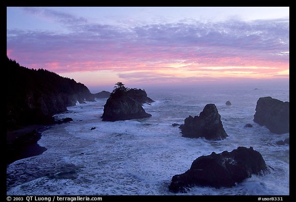 Seastacks and surf at sunset, Samuel Boardman State Park. Oregon, USA (color)