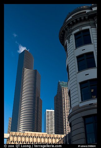 Skyscrapper and vintage buiding. Seattle, Washington (color)