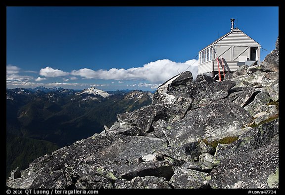 Mountaintop lookout, Hidden Lake Peak. Washington (color)