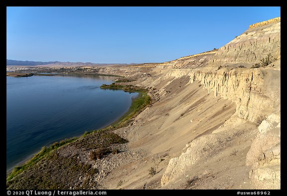 White Cliffs, afternoon, Hanford Reach National Monument. Washington (color)