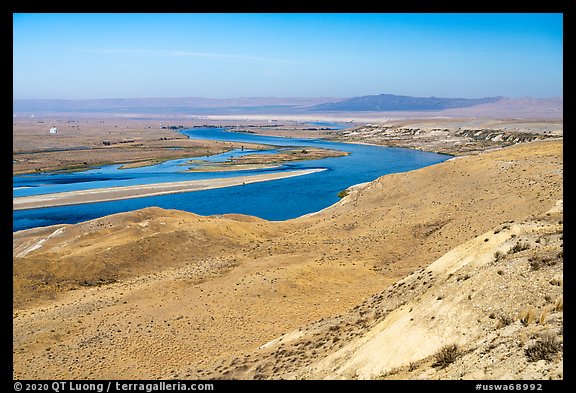 Columbia River and White Bluffs area, Hanford Reach National Monument. Washington (color)