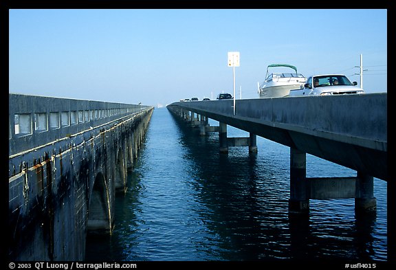 Abandonned and current Seven-mile bridges. The Keys, Florida, USA (color)