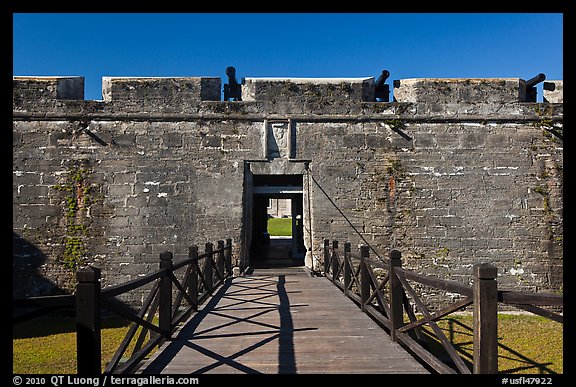 Entrance, Castillo de San Marcos Spanish Fort. St Augustine, Florida, USA (color)