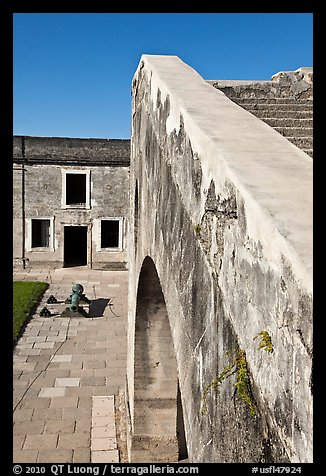 Interior wall, Castillo de San Marcos National Monument. St Augustine, Florida, USA