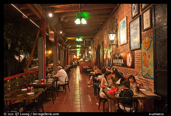 Outdoor dining at Cuban restaurant, Mallory Square. Key West, Florida, USA