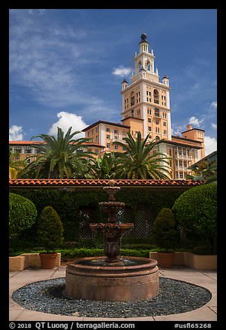 Fountain and Miami Biltmore Hotel. Coral Gables, Florida, USA (color)