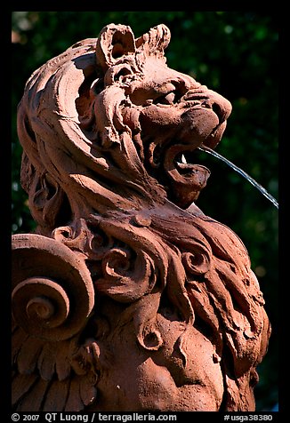 Lion fountain in front of Cotton Exchange. Savannah, Georgia, USA