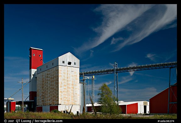 Silos. Louisiana, USA (color)