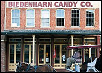Horse carriage in front of Biedenharn Candy building. Vicksburg, Mississippi, USA