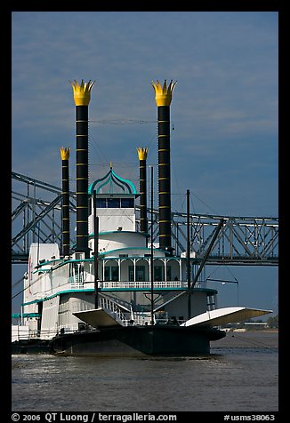 Riverboat and bridge. Natchez, Mississippi, USA (color)