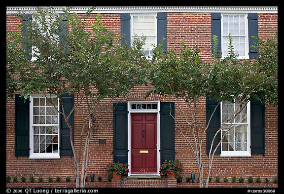 Facade of Gov Holmes house, later owned by Jefferson Davis. Natchez, Mississippi, USA