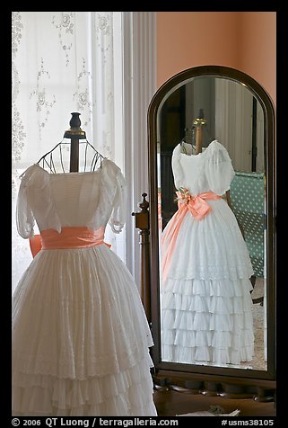 Dress and miror inside Rosalie. Natchez, Mississippi, USA (color)