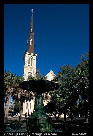 Fountain on Marion Square and church. Charleston, South Carolina, USA (color)