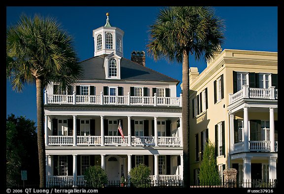 Antebellum house with flag and octogonal tower. Charleston, South Carolina, USA