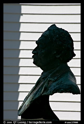 Robert Smalls memorial. Beaufort, South Carolina, USA (color)