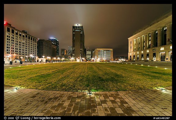 Bicentenial Park and old courthouse by night. Nashville, Tennessee, USA (color)