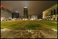 Bicentenial Park and old courthouse by night. Nashville, Tennessee, USA