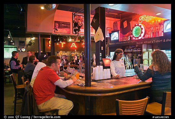 Inside a Beale Street bar. Memphis, Tennessee, USA (color)