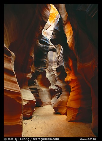 Upper Antelope Canyon. Arizona, USA (color)