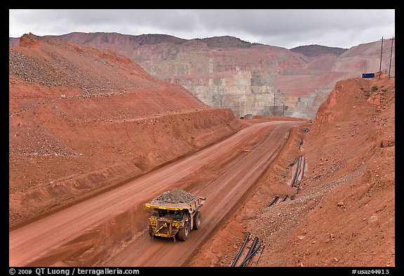 Truck with copper ore in open pit Morenci mine. Arizona, USA (color)